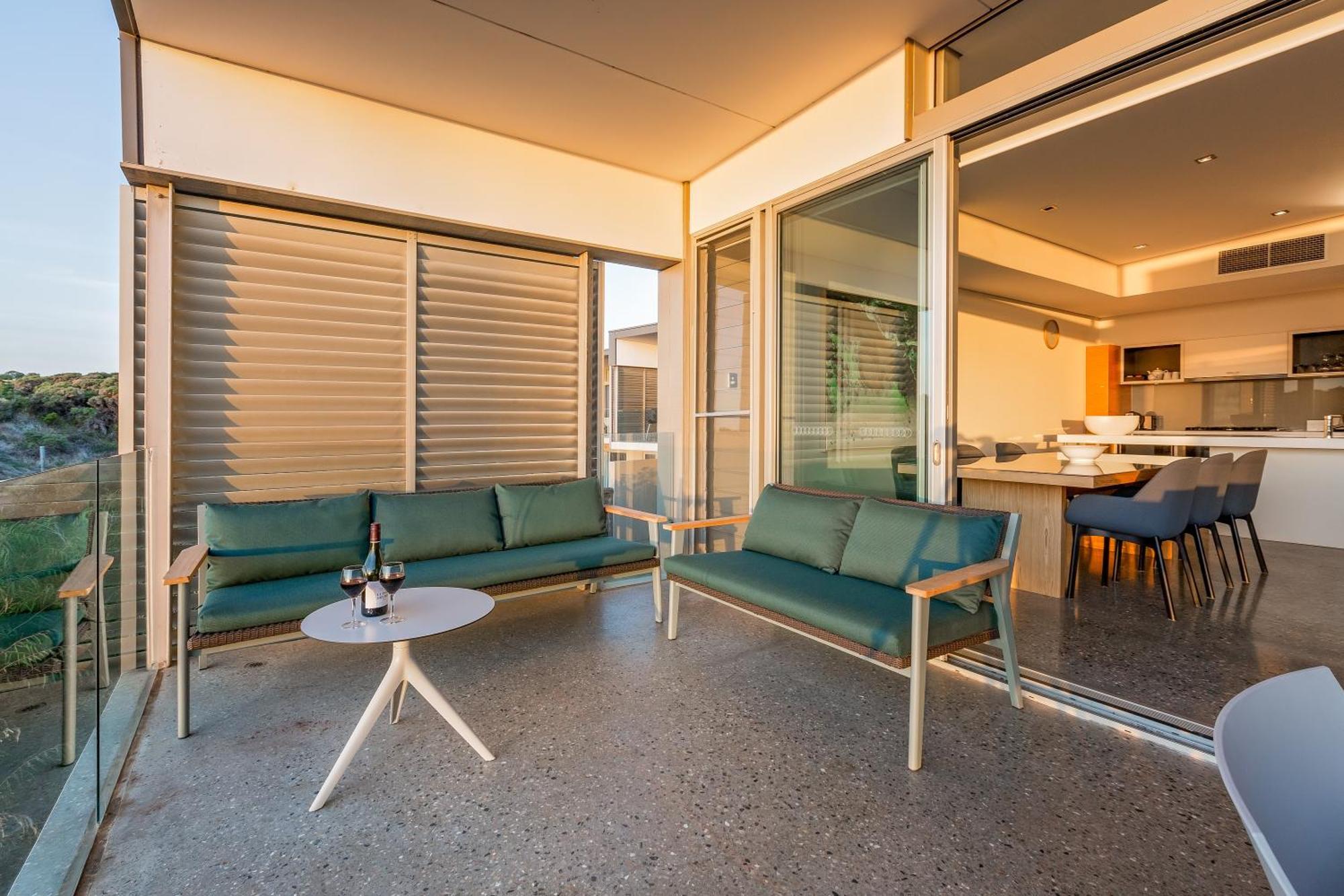 Smiths Beach Resort Yallingup Exterior photo The Terrace