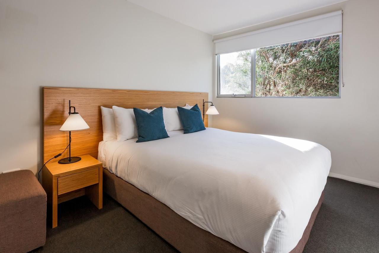 Smiths Beach Resort Yallingup Exterior photo A bedroom at the hotel